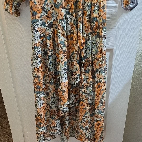 LC Lauren Conrad Autumn Floral Maxi Wrap Dress Size M - Picture 2 of 10